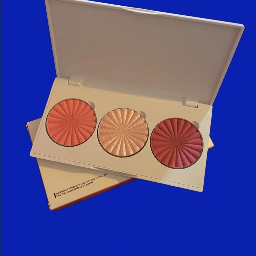 OFRA Midi Palette Blossom Blush